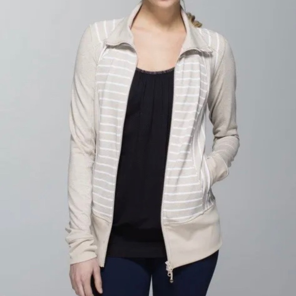 Lululemon Nice Asana Jacket Size 8